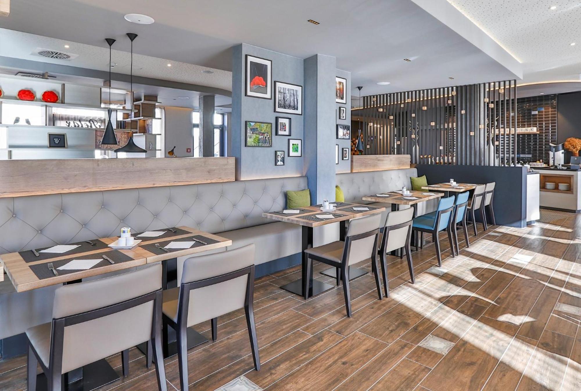 Holiday Inn - Villingen - Schwenningen By Ihg Ngoại thất bức ảnh
